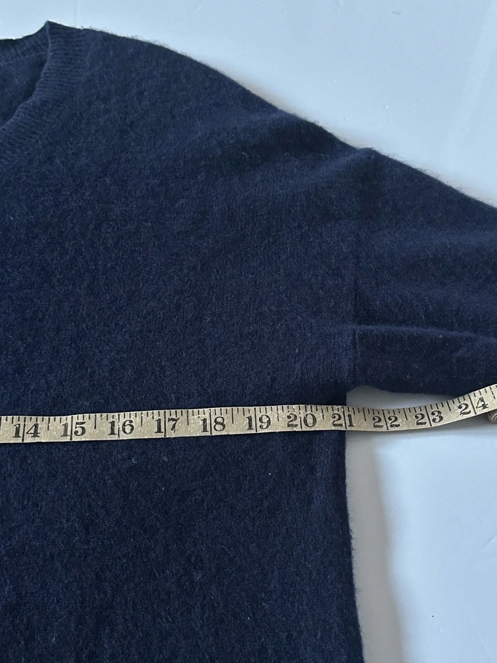 Banana Republic 100% Cashmere V Neck Sweater Navy Blue Preppy Small